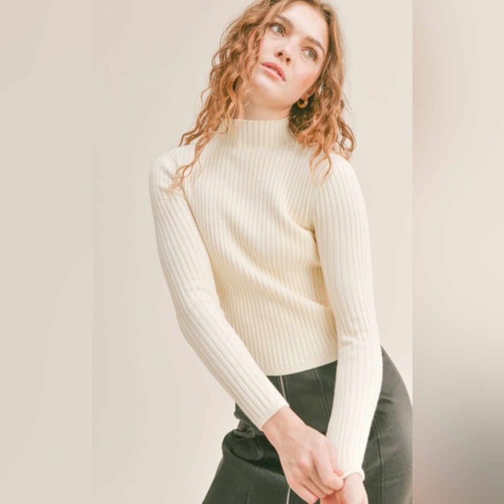 Sadie &‎ Sage Ribbed Made in USA Turtleneck Sweater